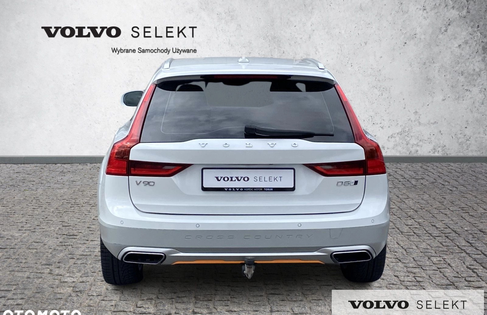 Volvo V90 Cross Country cena 169900 przebieg: 95200, rok produkcji 2018 z Toruń małe 667